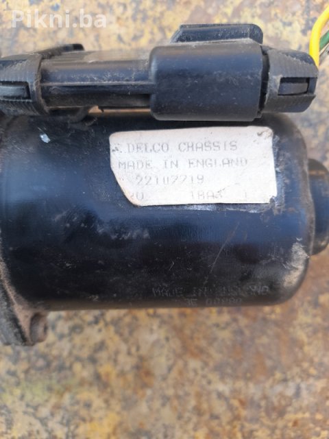Prodaja elektro motora za auto brisače - 12V, super stanje! 7