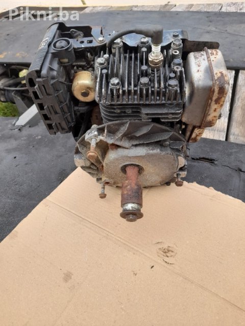 motor kosace kosilica Viking 404B - odličan , hitna prodaja!