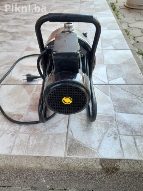 Prodajem Grundfos pumpu za vodu JP3, 650W, 220V Odlična prilika! 7