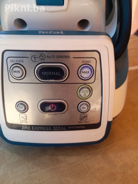 Profesionalna Tefal pegla na paru, Groupe SEB - oštećena 10