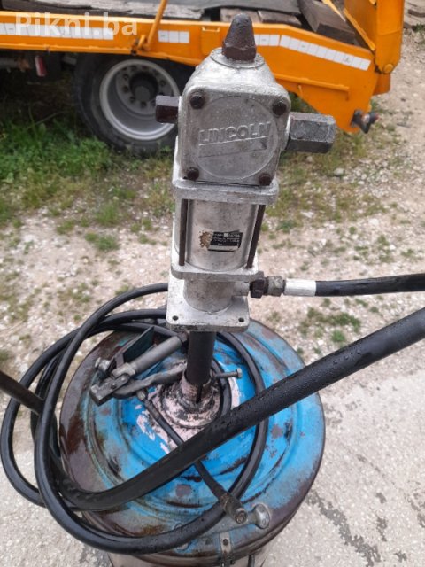 Pneumatska LINCOLN mazalica mobilna kamion bager traktor skip jcb 8