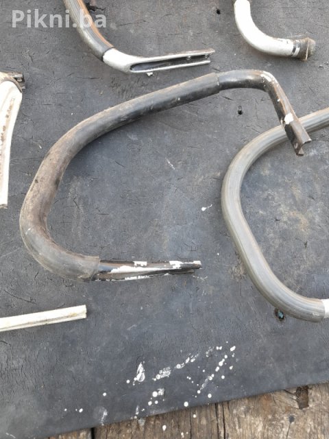 15 KM/kom: Korištene ručke za Stihl i Husqvarna motorne pile 7