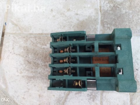 KONTAKTOR Elektro sklopka 30A DSL 16-11