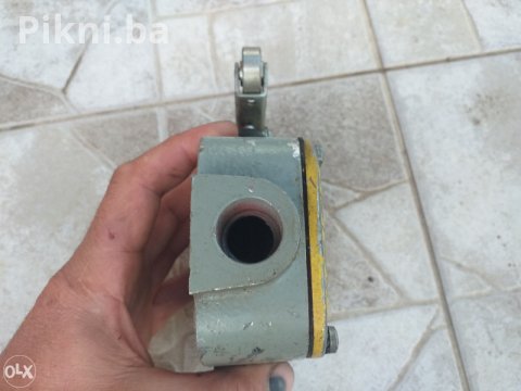 EKSTREMNO ROBUSTAN Industrijski Granični Prekidač HVLE (380V/10) 5