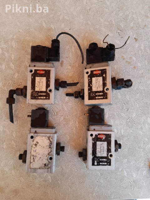 HERION Industrijski Elektromagnetski (Solenoidni) Razvodni Ventil 3