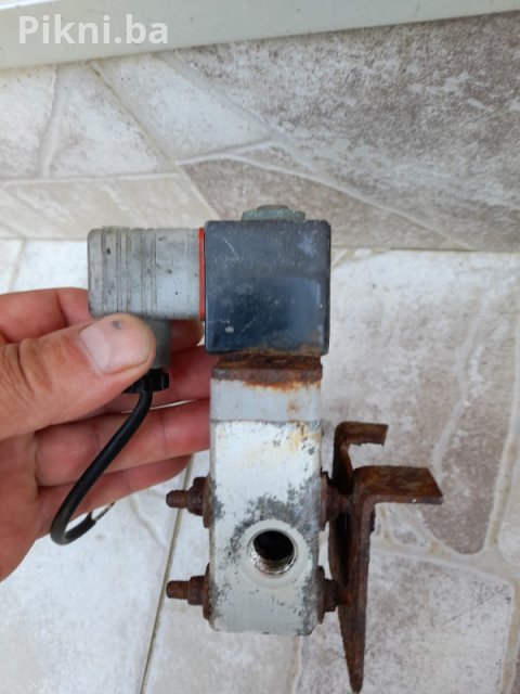 Elektro magnetni Pneumatski ventil 24v ventili zraka 8