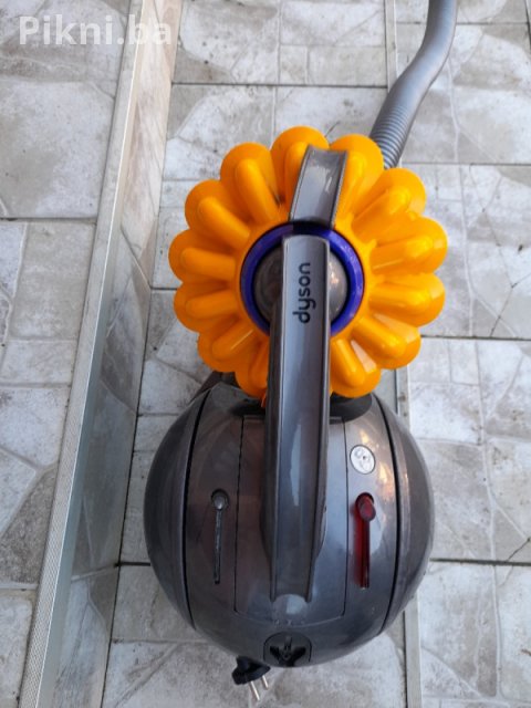 Snažan Usisivač DYSON DC33c ErP 750W 6