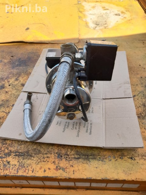 Pumpa za vodu sa sklopkom i manometrom pumpe elektromotor motor 7