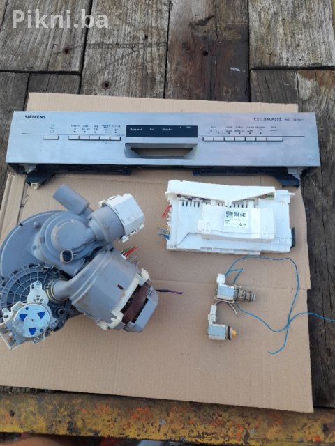Elektronika (programator) za Siemens mašinu za suđe 3