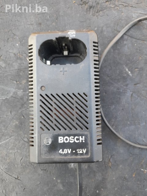 AC/DC punjač za baterije (2 607 224-115) aku busilica - BOSCH