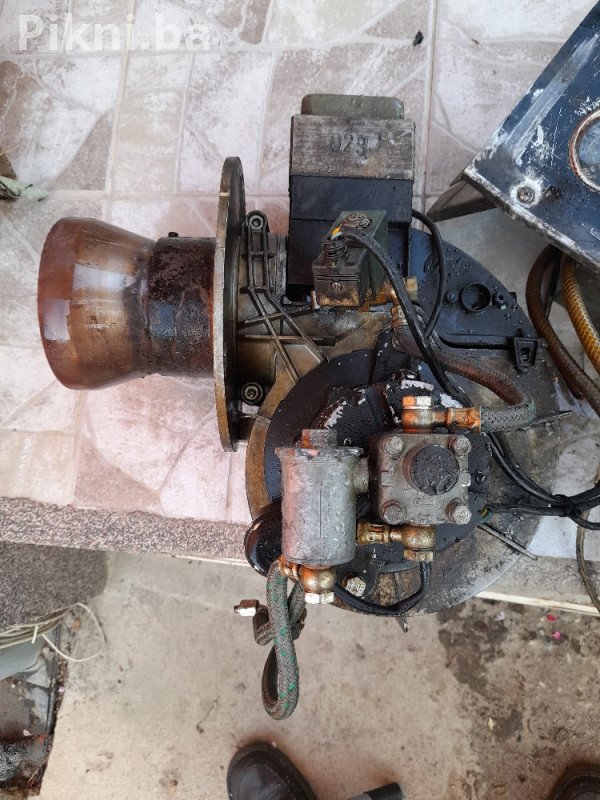 Gorionik sa ormaricom komandama od mašine za pranje Wap c 1250 250 KM
