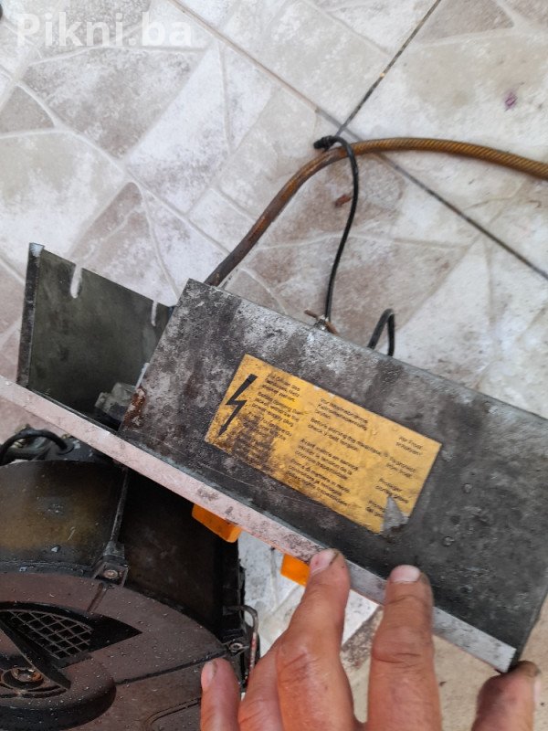 Gorionik sa ormaricom komandama od mašine za pranje Wap c 1250 250 KM