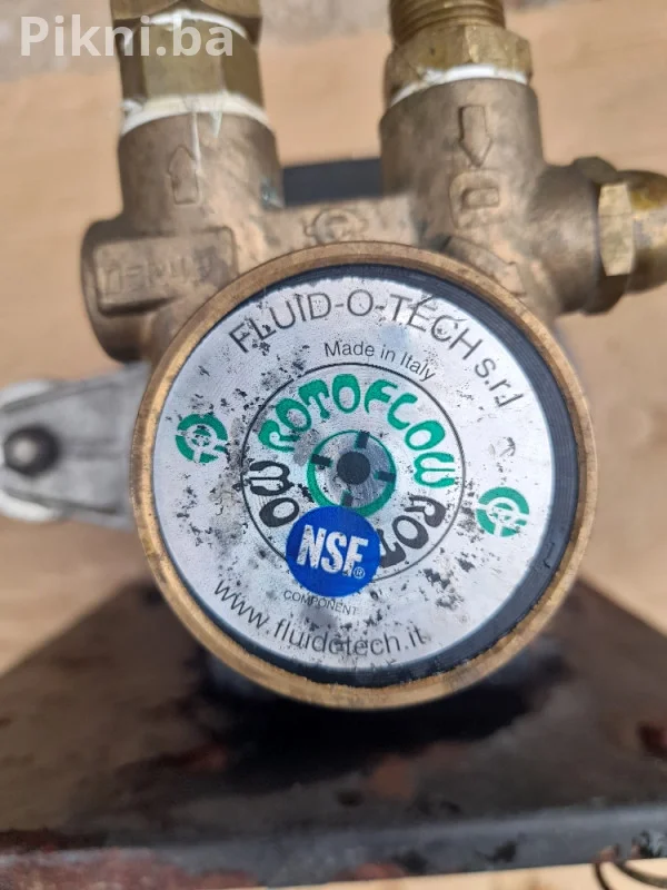 Elektro motor sa pumpom za visokotlacnom vodu fluid-o-tech