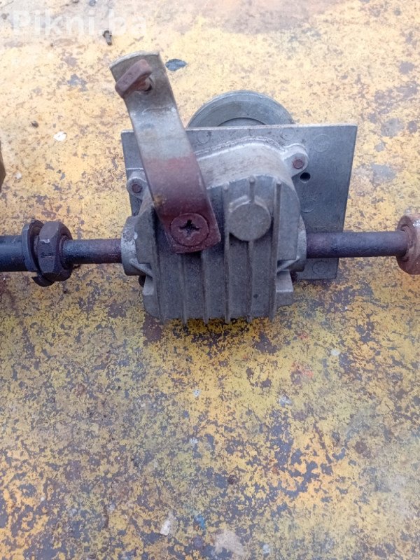 Vuca kosacice Toro 234 kosilice Briggs stratton Tecumsen dijelovi