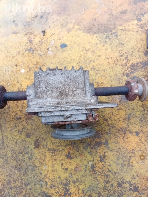 Vuca kosacice Toro 234 kosilice Briggs stratton Tecumsen dijelovi