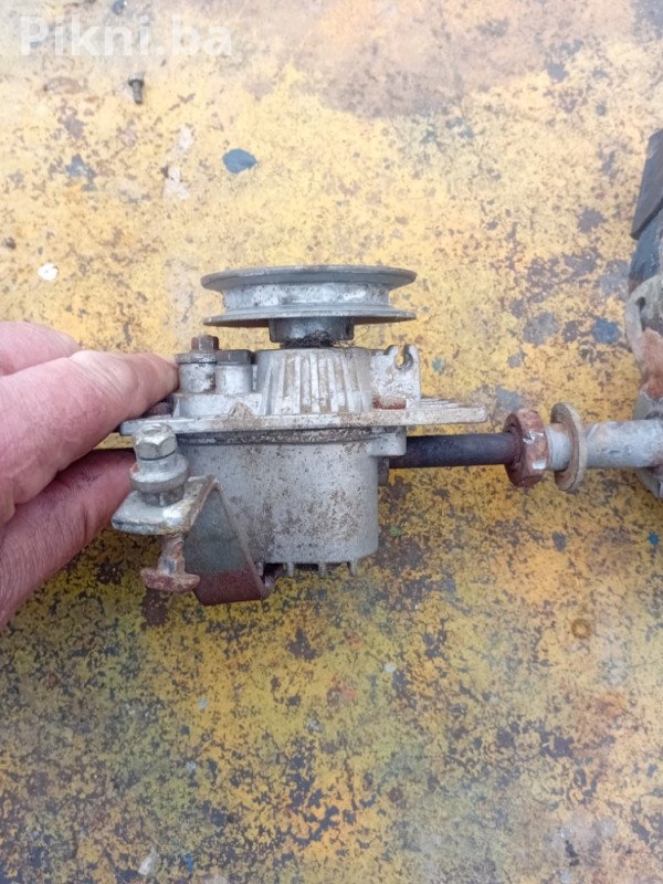 Vuca kosacice Toro 234 kosilice Briggs stratton Tecumsen dijelovi