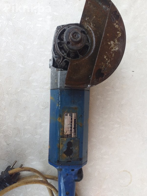 Profi velika brusilica BOSCH 1800w 8500 obrtaja za dije
