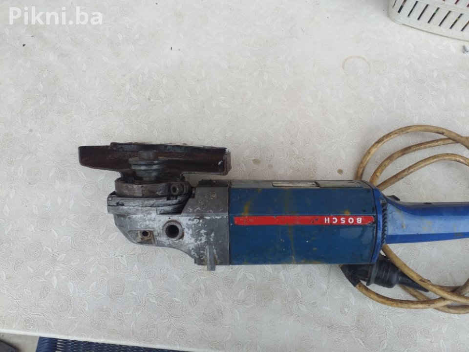 Profi velika brusilica BOSCH 1800w 8500 obrtaja za dije