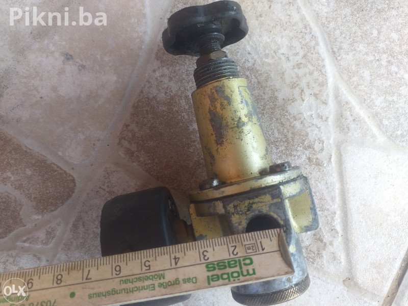 Regulator Pritiska FESTO 250 Bar s Manometrom - Industrijski