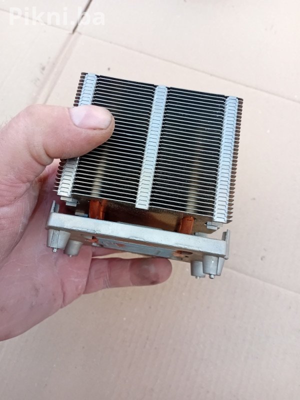 CPU Cooleri / Hladnjaci za procesor - 3 KOMADA (Intel Stock, Baka