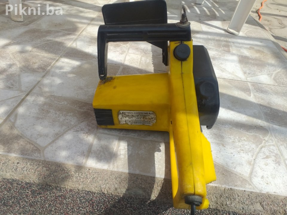 Električna motorka IKRA 1350W pila - Povoljno, u super stanju!