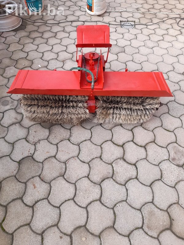 Rotirajuca cetka metla freza motokultivator traktor imt