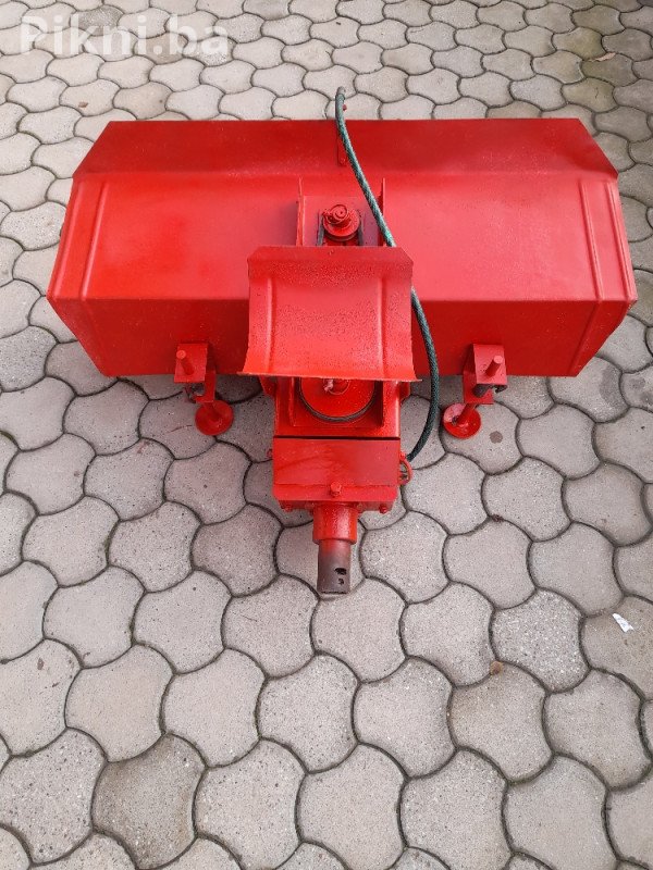 Rotirajuca cetka metla freza motokultivator traktor imt
