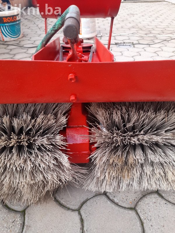 Rotirajuca cetka metla freza motokultivator traktor imt