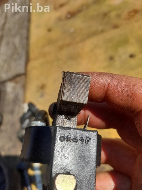 Elektronika bombina kosacice BRIGGS STRATTION kosilice dijelovi