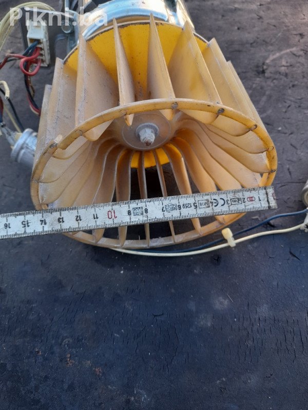 MOTOR SA VENTILATORIMA za Sušilicu Electrolux EDC77550W (ACC 2058