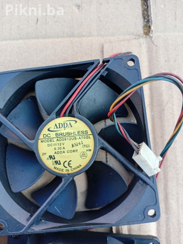 Vrhunski LOT 9x VENTILATORI 92mm (Delta, Nidec) GARANCIJA NA IS