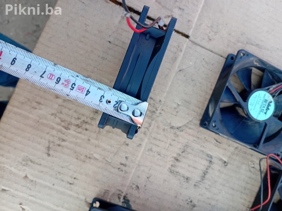 Vrhunski LOT 9x VENTILATORI 92mm (Delta, Nidec) GARANCIJA NA IS