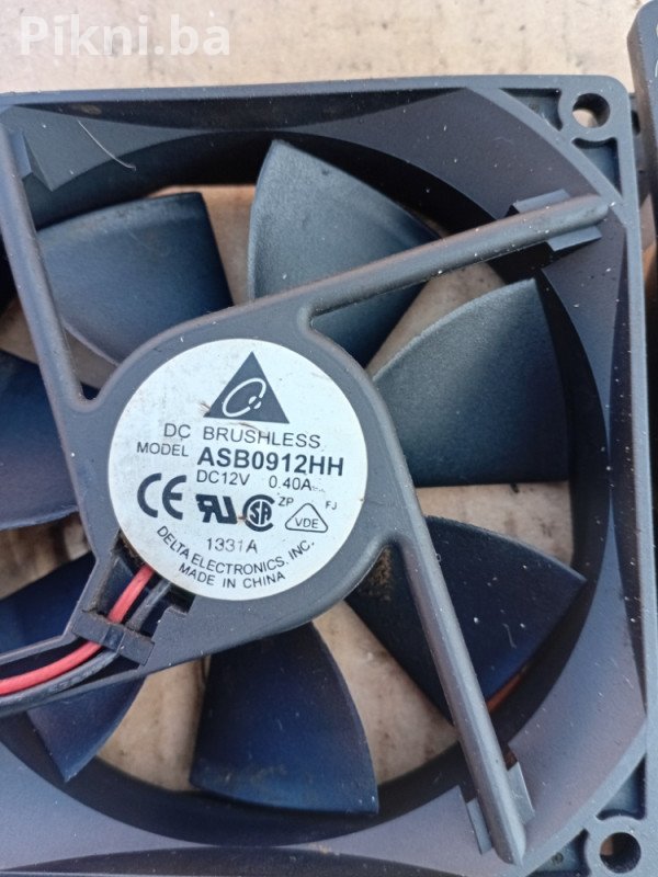 Vrhunski LOT 9x VENTILATORI 92mm (Delta, Nidec) GARANCIJA NA IS