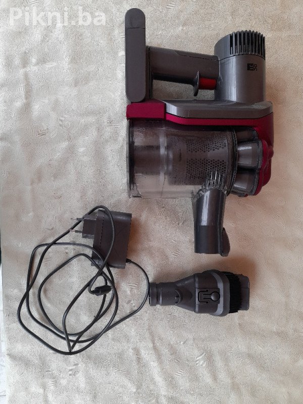 Stapni usisivac DYSON usisivaci na baterije