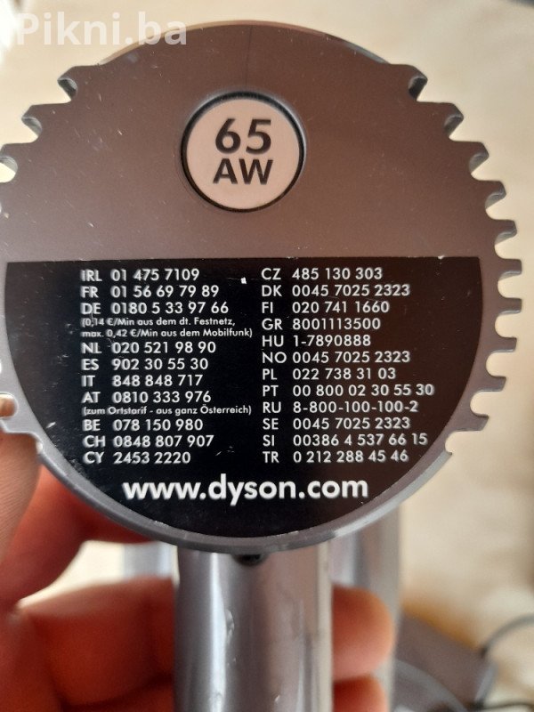 Stapni usisivac DYSON usisivaci na baterije