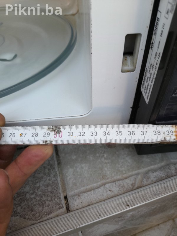 Profesionalna mikrotalasna Panasonic mikrovalna pec pecica