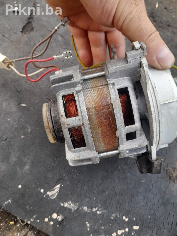 Cirkulacijska pumpa Motor 90v za Beko Arcelik 1719600600