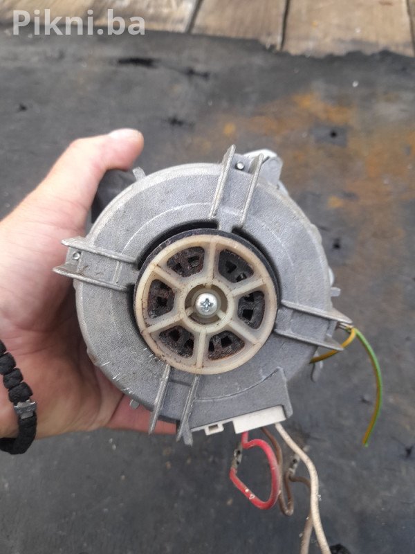 Cirkulacijska pumpa Motor 90v za Beko Arcelik 1719600600