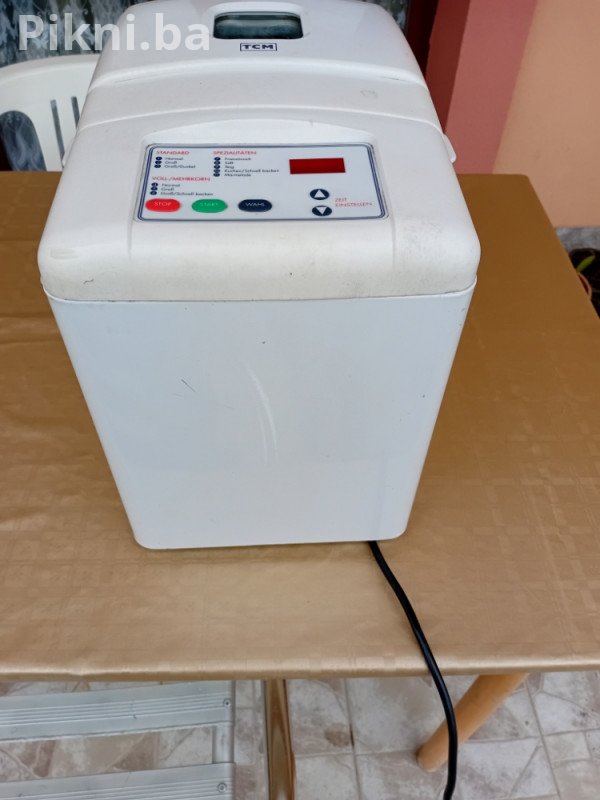 TCM Pekač Hljeba (Bread Maker) Potpuno Automatski