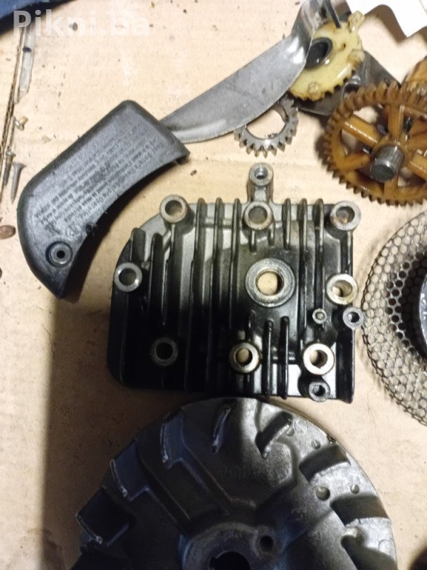 Dijelovi motor Briggs stratton kosacice kosilice