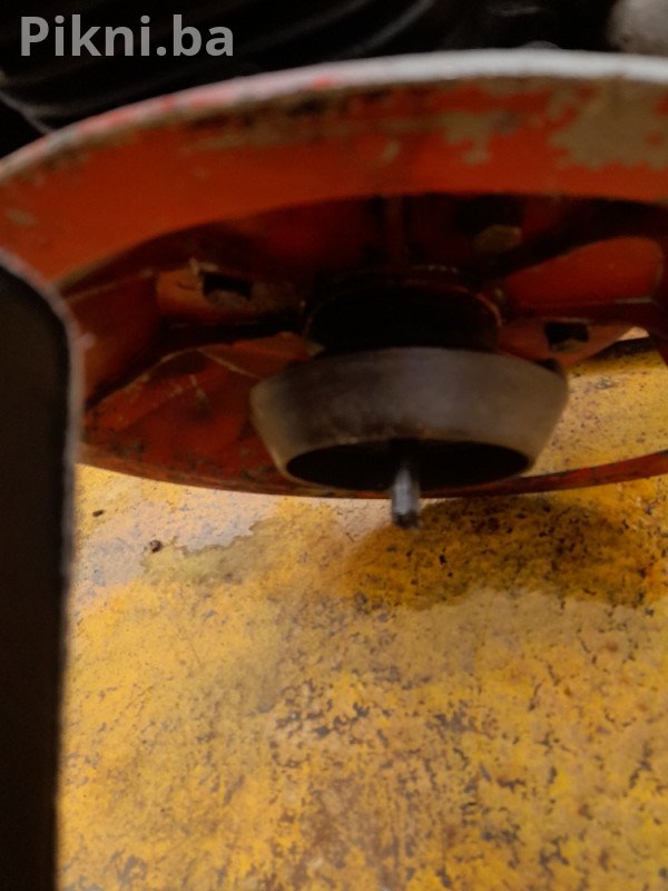 Motor Fichtel & Sachs STAMO 201 (191 ccm) - kopačica freza motoku