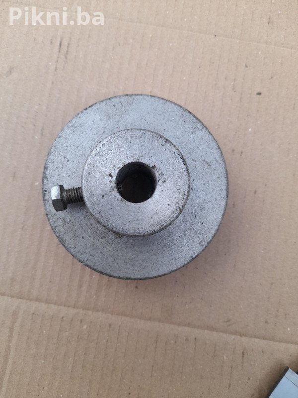 Aluminijumska remenica 10x2,5cm - Super stanje! Elektro motor ele