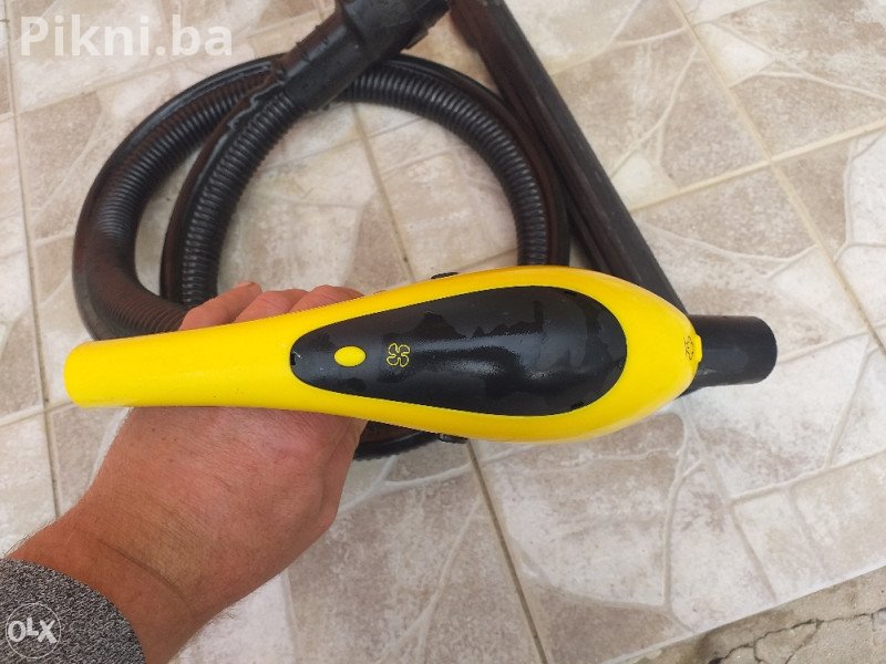 VULKAN CIJENA! KARCHER SV 7 Parni Usisivač / Paročistač 3 u 1