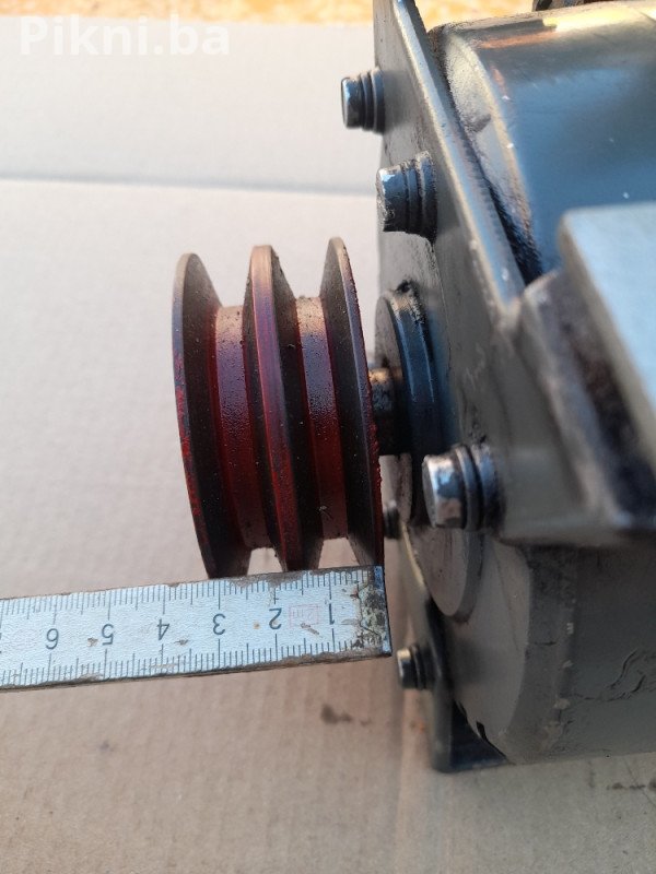 Izuzetan Elektromotor 220v - Jugodent Novi Sad ( kompresor ) 120k