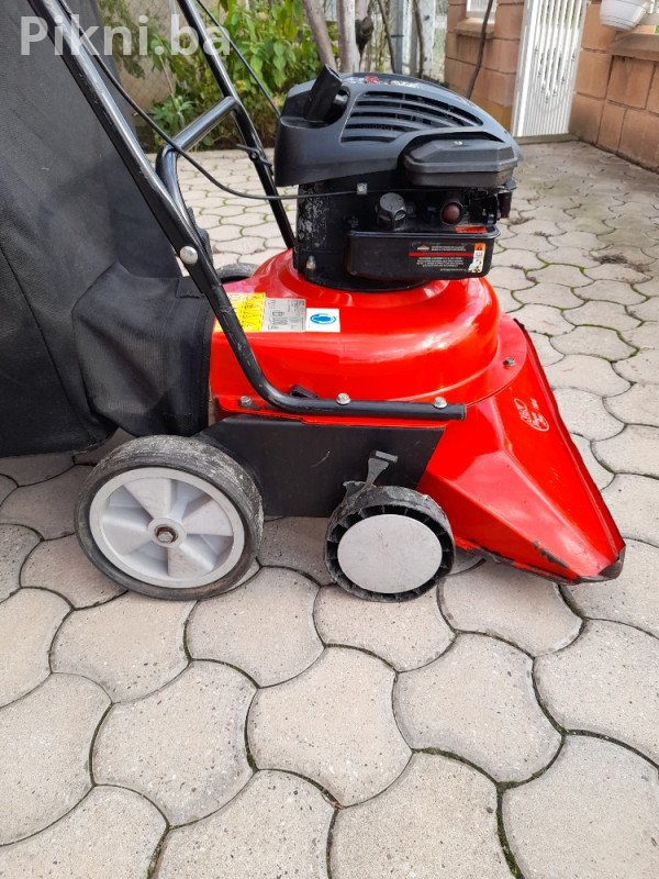 Usisivac za lisce prqsine Al-ko na benzin duvaljka italija