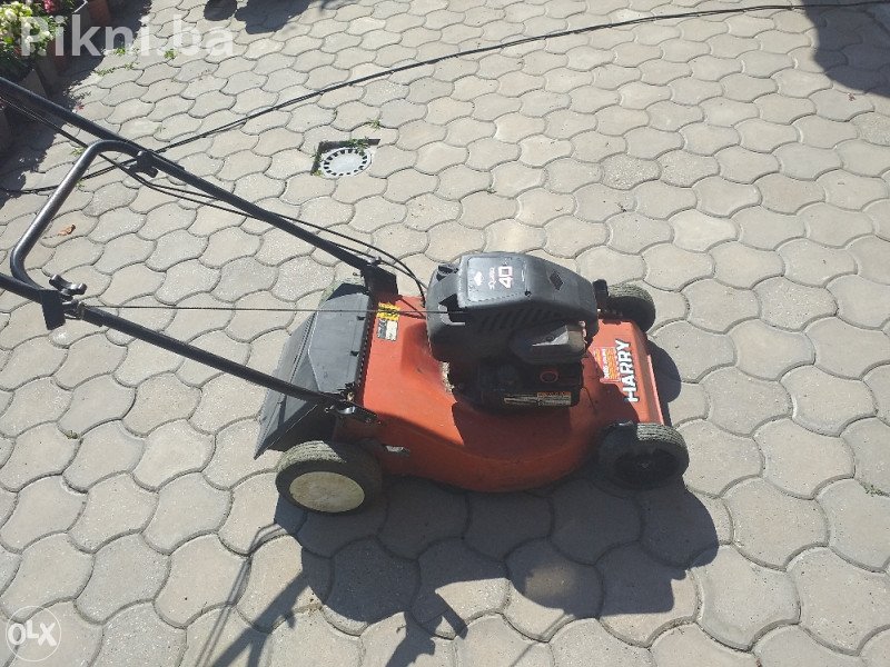 Samohodna Kosilica HARRY 45cm - Motor Odličan, Potreban Remen za