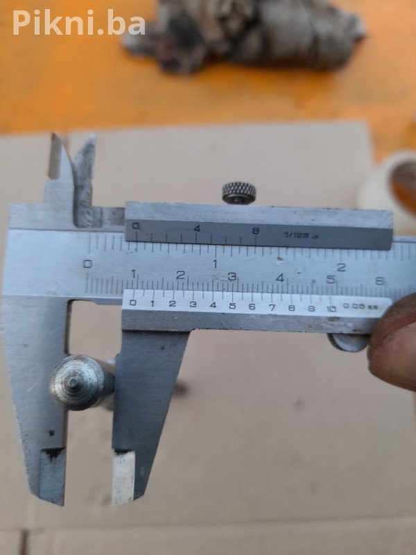 HITNO! PROFESIONALNA BURGIJA 16.5mm x 40cm - SAMO 25 KM!