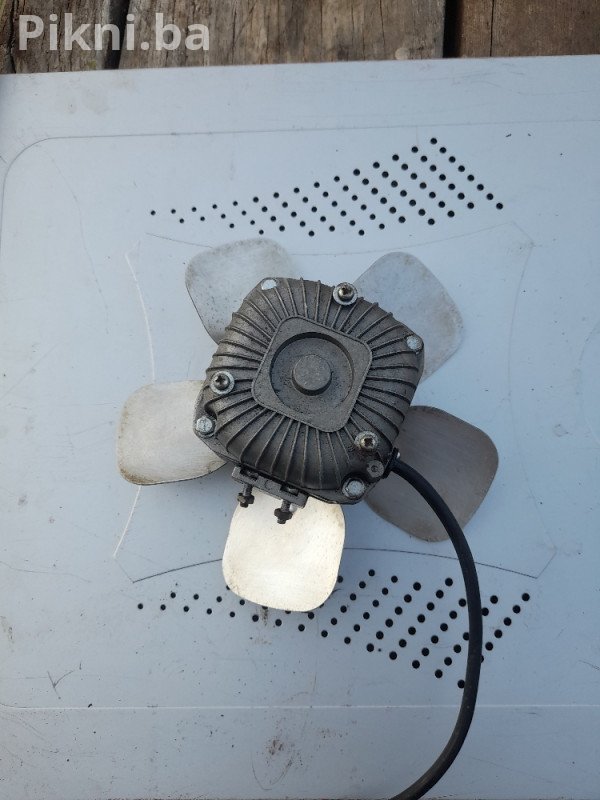 Hitna prodaja elektromotora ventilatora turbine - 30 KM!
