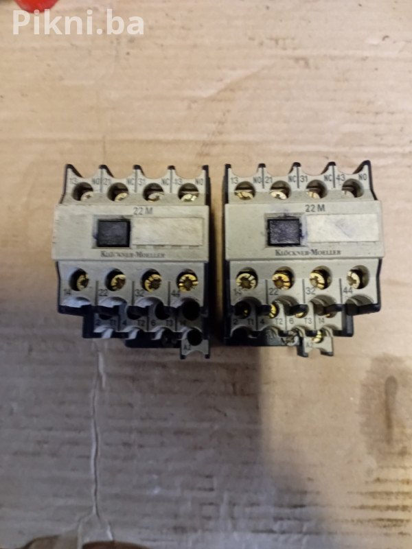 Kontaktor Moeller 20A 110v sklopka prekidac elektro material