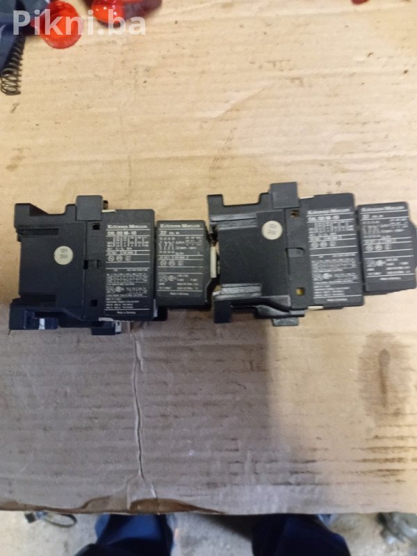 Kontaktor Moeller 20A 110v sklopka prekidac elektro material